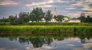 Суздальский Кремль на закате