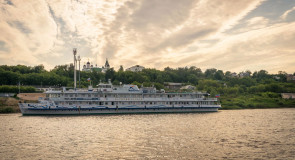 Теплоход «Василий Чапаев» в Муроме