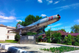 Самолет СУ-9. Красная Горбатка