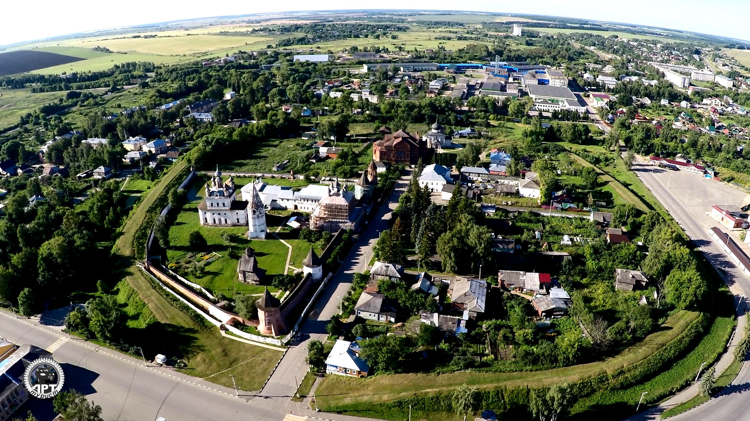 Юрьев польский ш. Юрьев-польский Кремль. Земляные валы Юрьев польский. Юрьев-польский Кремль Юрьев-польский. Город крепость Юрьев польский.