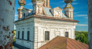 На колокольне в Юрьев-Польском. Михайло-Архангельский монастырь.