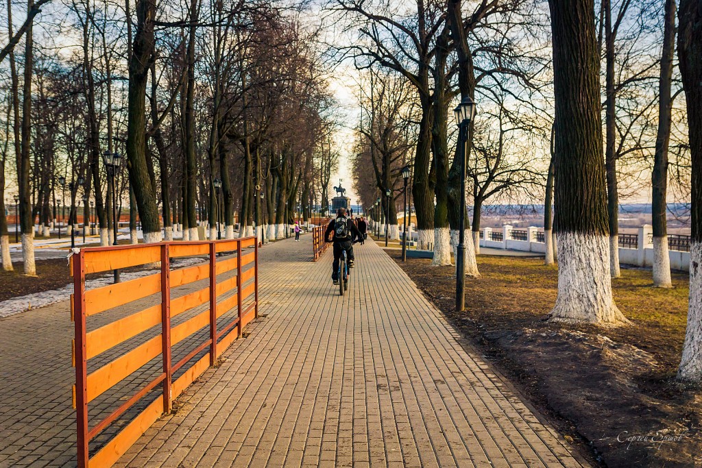 Купить весенняя улица. Весенняя улица.