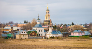 Апрельский вечер в Суздале. Ильинский луг