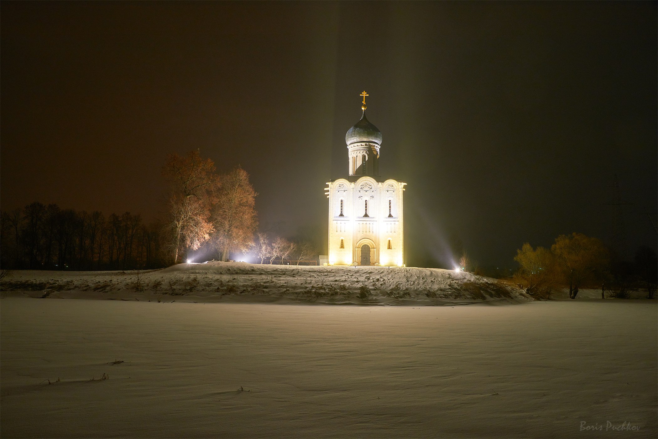 Храм Покрова на Нерли зимой