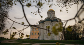 2019_04_29 Закат в центре Владимира