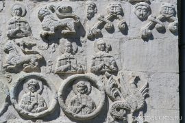 Загадки рельефов Георгиевского собора